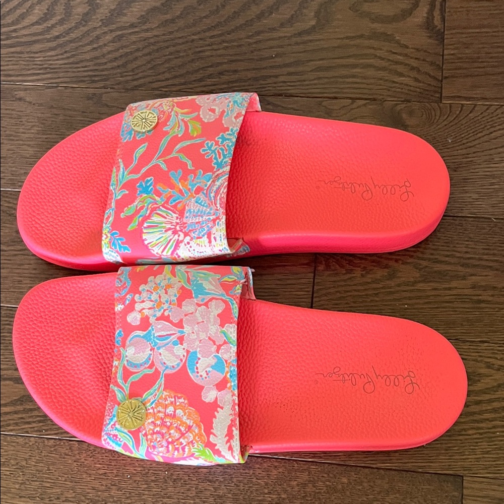 Lilly Pulitzer slides